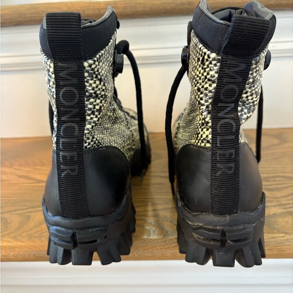 Limited Edition Moncler Helis White/ Black Leather Lace Up Ankle Boots - Picture 4 of 9